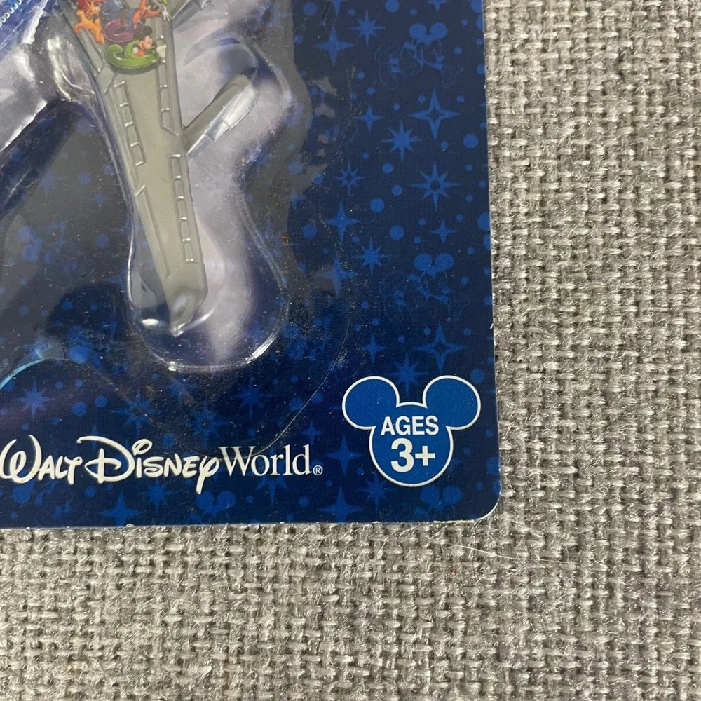 Disney Parks Matchbox Diecast Airplane Walt Disney World Disneyland 2009 Sealed
